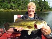 cheryl_21inch_largemouth